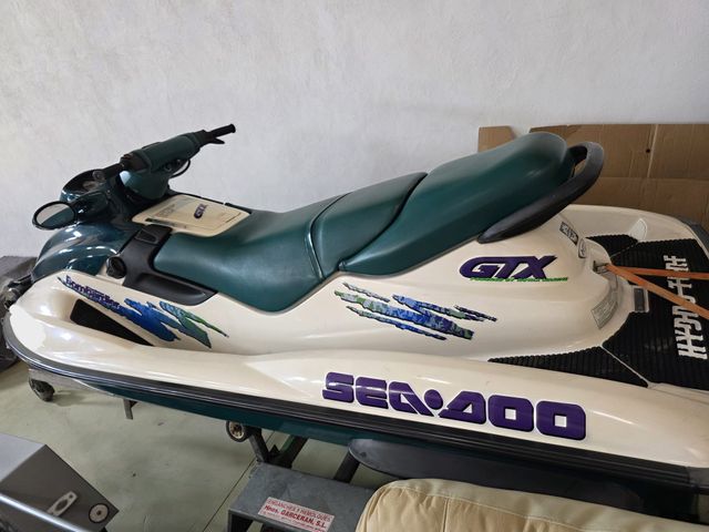 Moto de Agua Bombardier Sea-Doo GTX