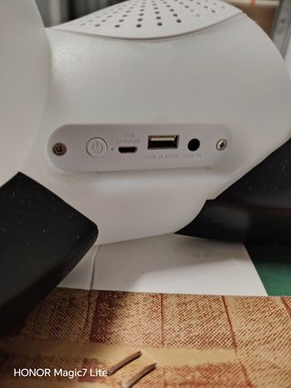 PANDA  Speaker wireless charger luminoso