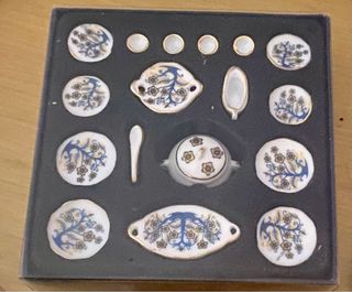 Vajilla miniatura porcelana 18 piezas