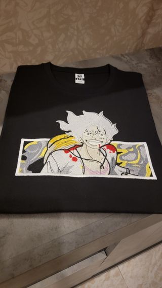T-Shirt One Piece - gear 5
