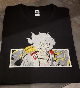T-Shirt One Piece - gear 5
