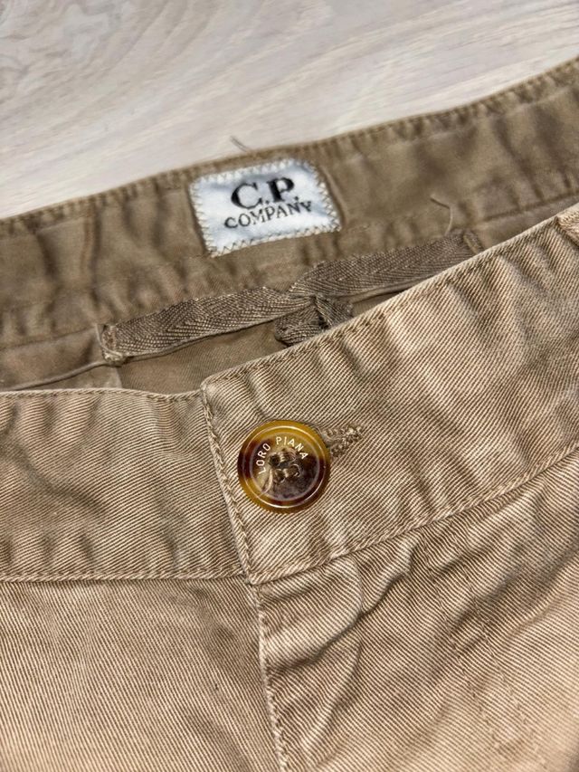 CP Company - Pantalones cortos beige