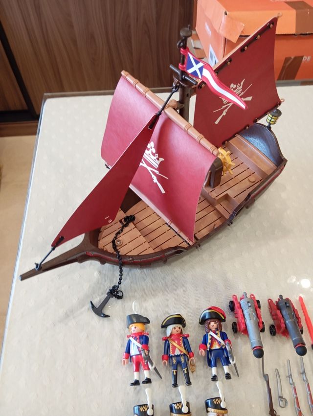 Lote Playmobil fragata inglesa y batallón 