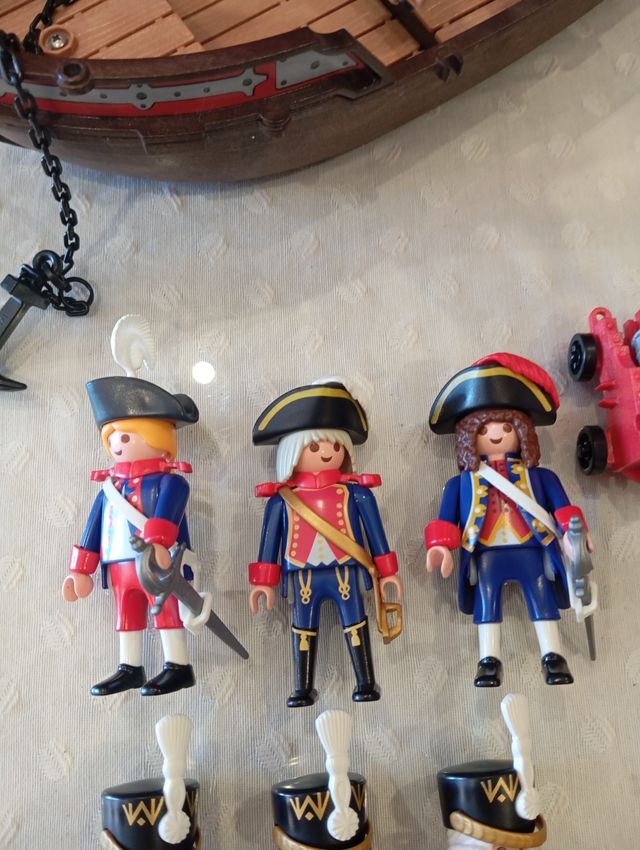 Lote Playmobil fragata inglesa y batallón 