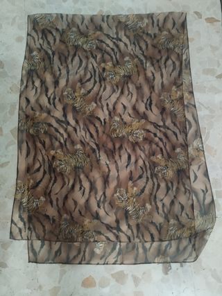 Pañuelo gasa vintage estampado tigre