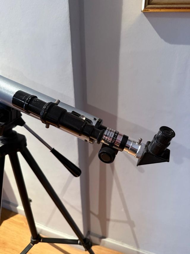 Telescopio TELE-SCIENCE 700mm