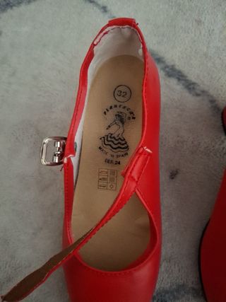 Zapatos Flamenco niña Rojo -talla 32