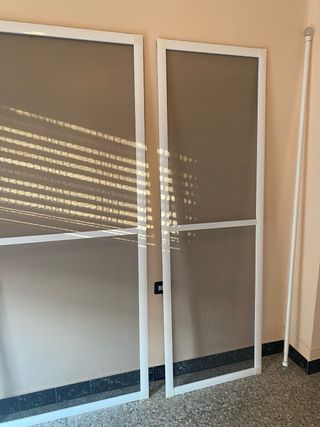3 Mosquiteras correderas nuevas para ventanas