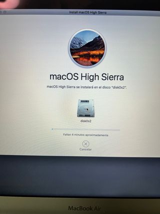 MacBook Air 2011 Plata - Impecable