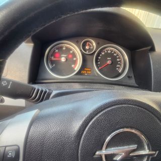 Opel Astra 2006