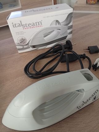 Plancha Vertical ItalSteam: Ligera y Profesional 