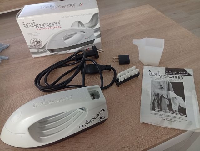 Plancha Vertical ItalSteam: Ligera y Profesional