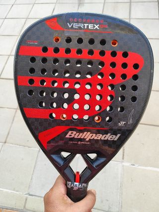 Pala Bullpadel Vertex 04 J.Tello