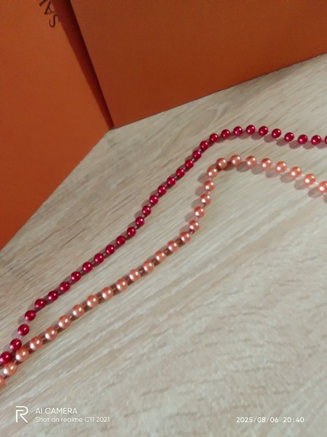 Collares bisutería - perlas rojas y naranjas