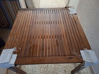 Mesa exterior madera eucalipto. Muy buen estado. 