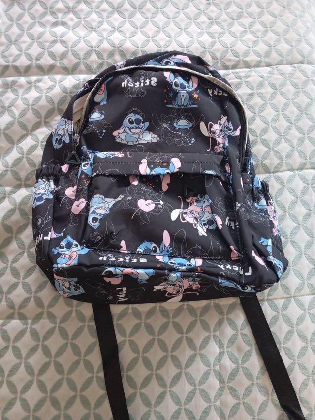 Mochila Stitch - Azul y Negra