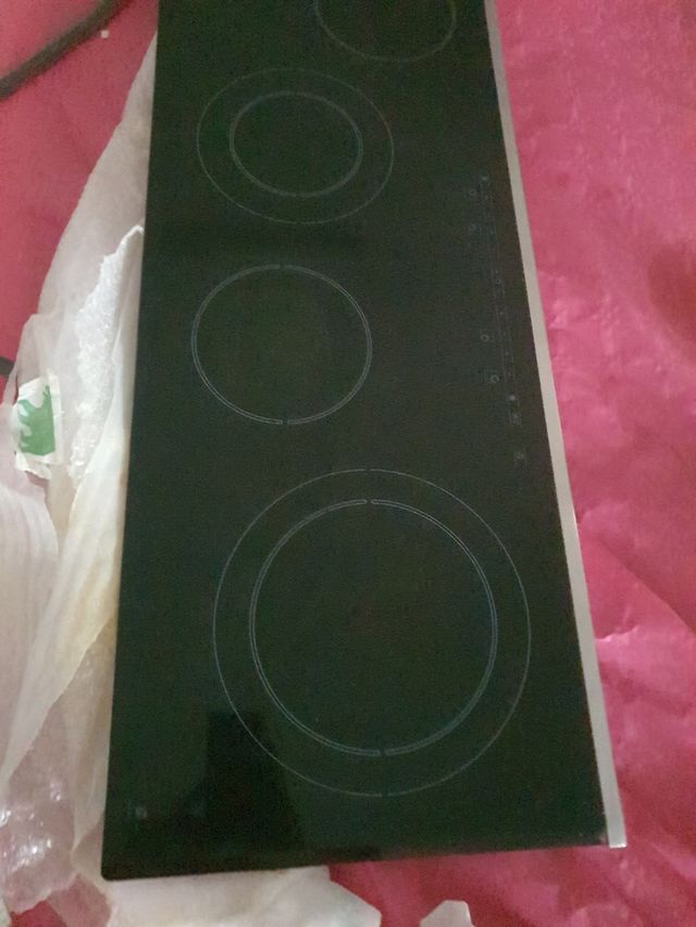 Vitrocerámica 4 zonas Bosch