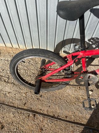 BMX Decathlon roja 20"