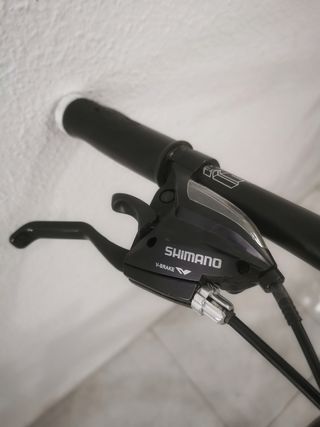 Bicicleta GT Avalanche 3.0 MTB