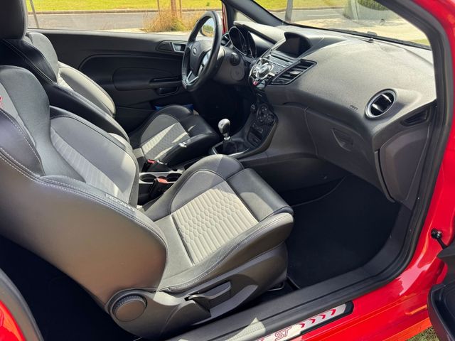 Ford Fiesta ST 182cv 2016