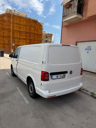 Volkswagen Transporter 2016