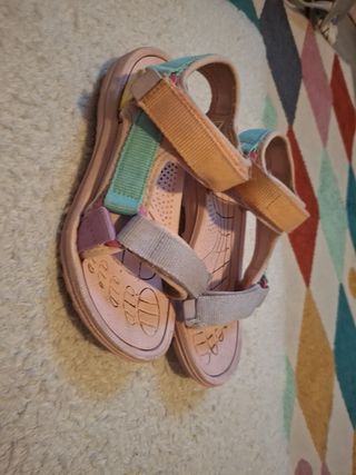 Sandalias niña multicolor