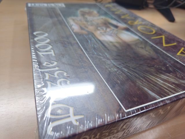 Puzzle 1000 piezas - Luis Royo, La flor del dolor