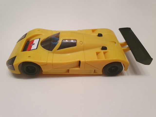 Scalextric Mazda 787B