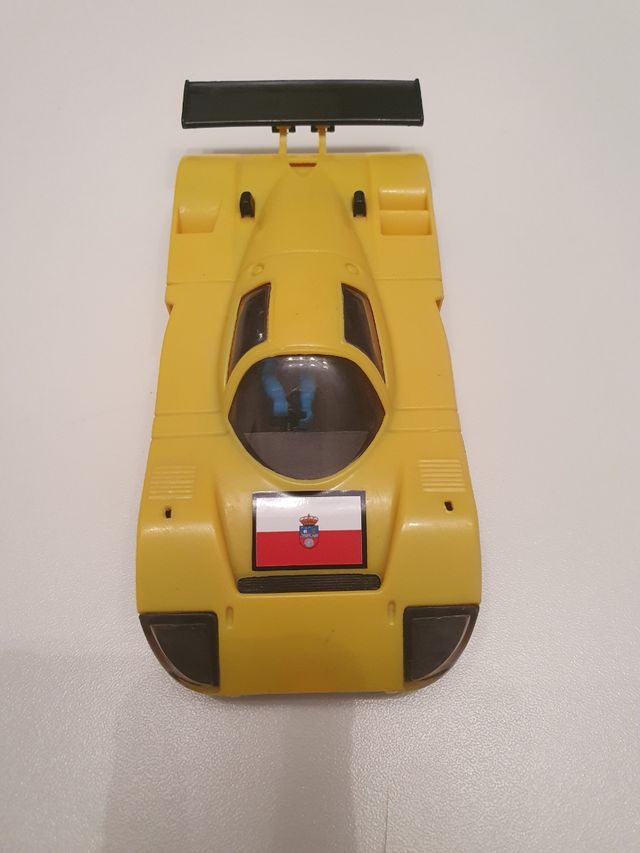 Scalextric Mazda 787B