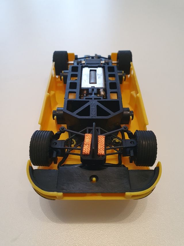 Scalextric Mazda 787B