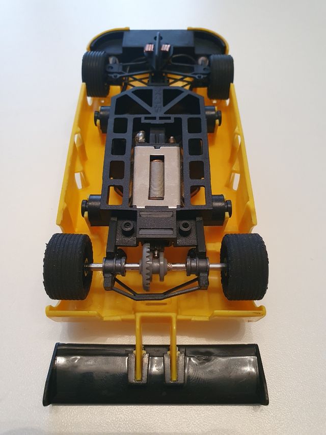 Scalextric Mazda 787B