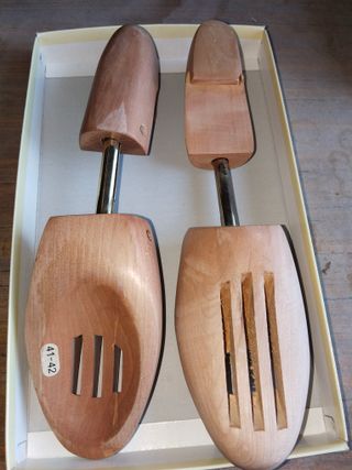 2 Ensanchadores zapatos madera 41-42