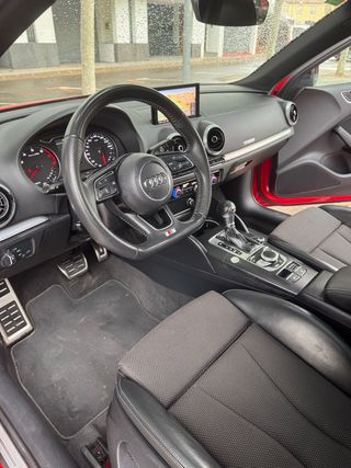 Audi A3 35 TFSI S-Tronic Black-line