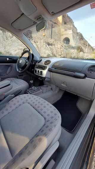 Volkswagen Beetle 2001