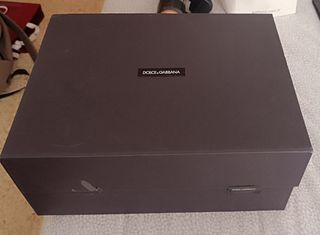 Scatola e borse Hermès, Valentino, Dolce e Gabbana