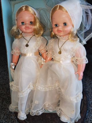 2 Muñecas comunión antiguas