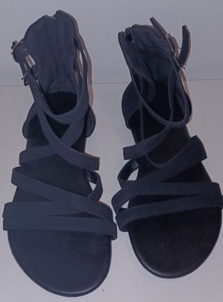Sandalias planas negras n°36 NUEVAS