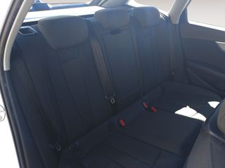 Audi A4 2.0 TDI Avant sport edition