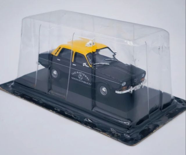 RENAULT 12 1973 BOGOTÁ 1:43 TAXI