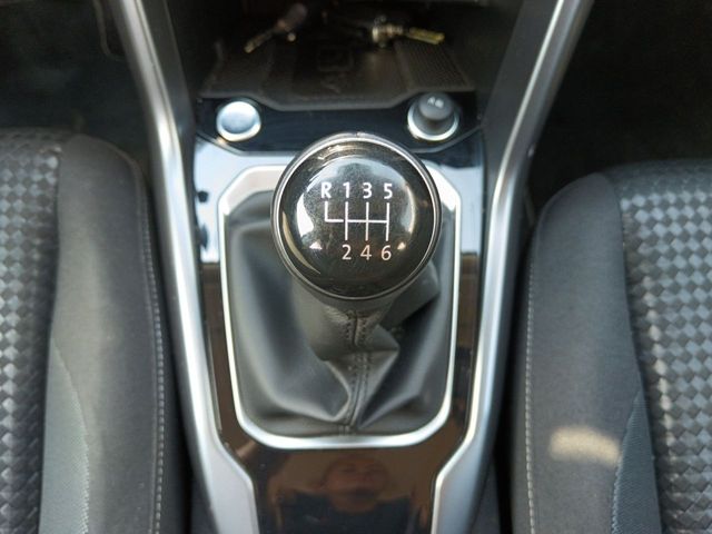 Volkswagen T-Roc Advance