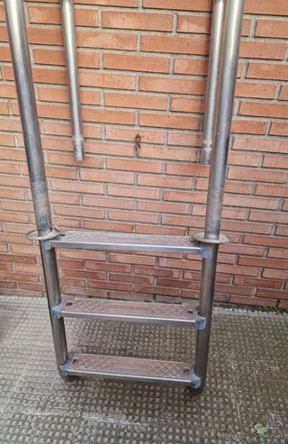 Escalera piscina acero inoxidable
