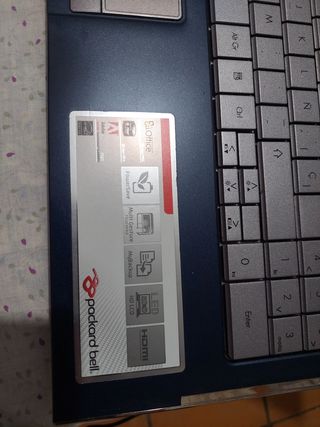 Portátil Packard Bell azul