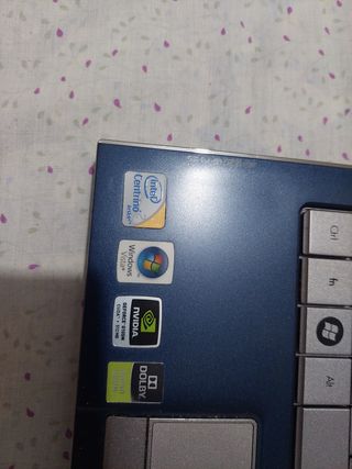 Portátil Packard Bell azul