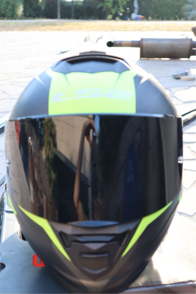 Casco L52 FF800 STORM II