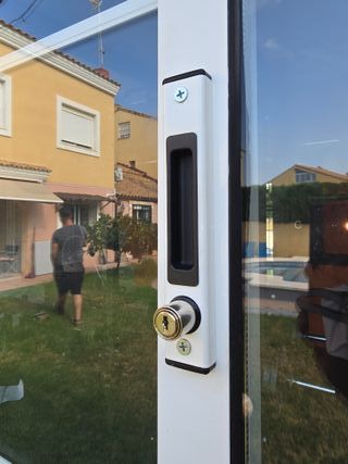 Cerrajero en toda la zona de Valencia