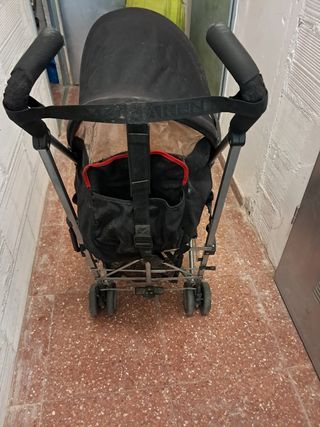 2 sillas paseo niños plegables 30 cada uno