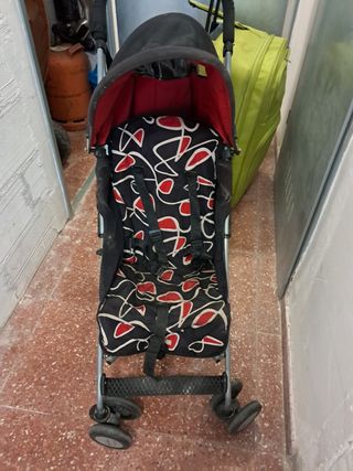 2 sillas paseo niños plegables 30 cada uno