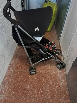 2 sillas paseo niños plegables 30 cada uno