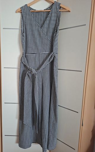 Mono midi blanco y negro a cuadros