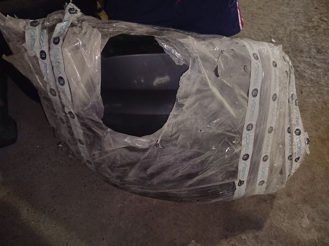 Guardabarros camión - 2 juegos nuevos 1 usado